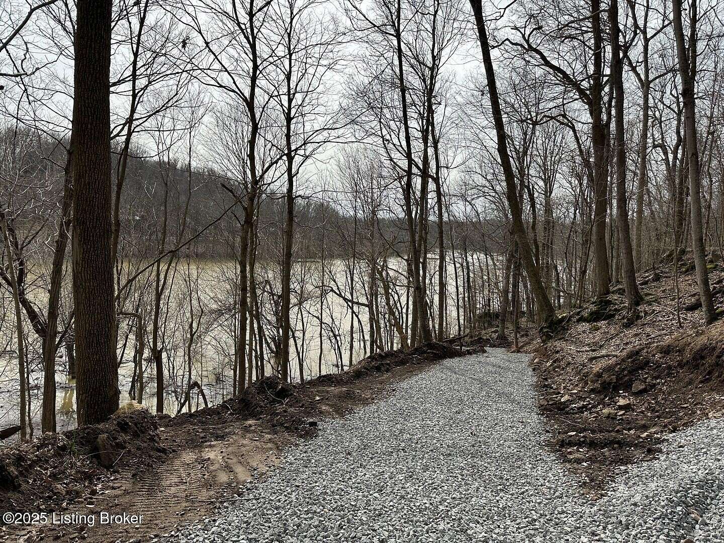 1.33 Acres of Land for Sale in Leitchfield, Kentucky