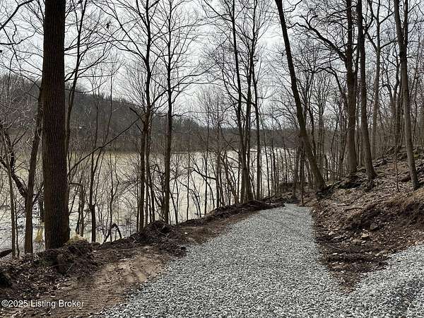 1.33 Acres of Land for Sale in Leitchfield, Kentucky