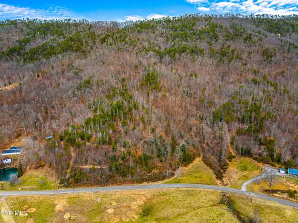 25 Acres of Land for Sale in Rogersville, Tennessee