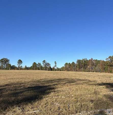 8.13 Acres of Land for Sale in McLeod, Texas