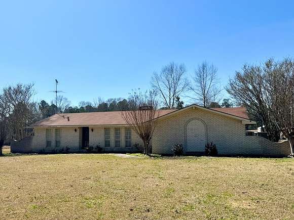 33 Acres of Land with Home for Sale in Sontag, Mississippi