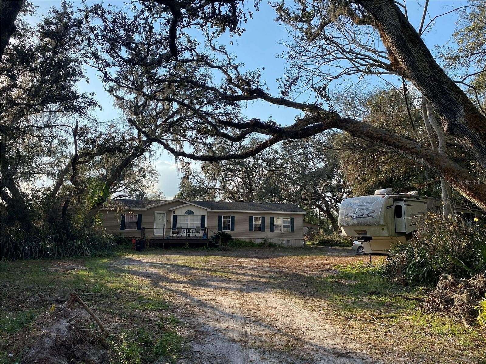 2.5 Acres of Residential Land with Home for Sale in Zephyrhills, Florida