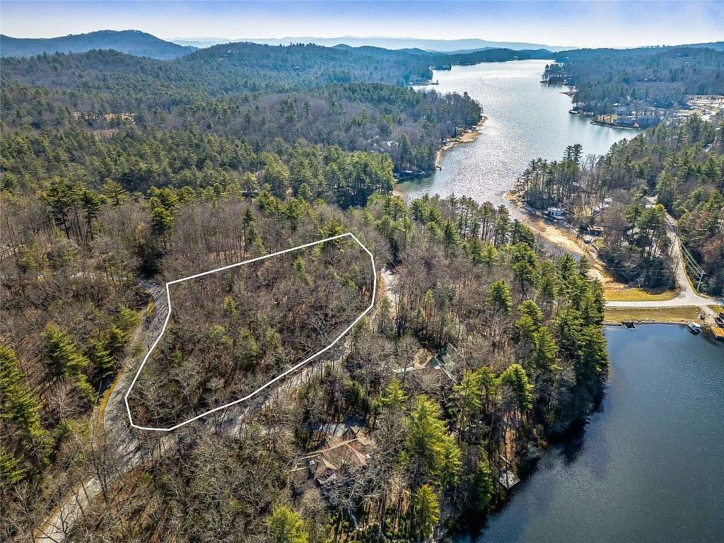 1.52 Acres of Land for Sale in Lake Toxaway, North Carolina
