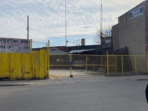0.14 Acres of Commercial Land for Sale in Chicago, Illinois