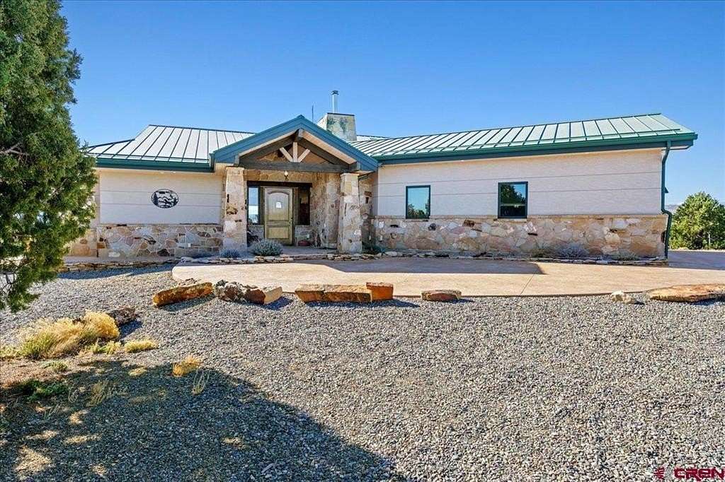 178 Acres of Recreational Land with Home for Sale in Montrose, Colorado