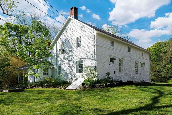 5 Acres of Residential Land with Home for Sale in Accord, New York