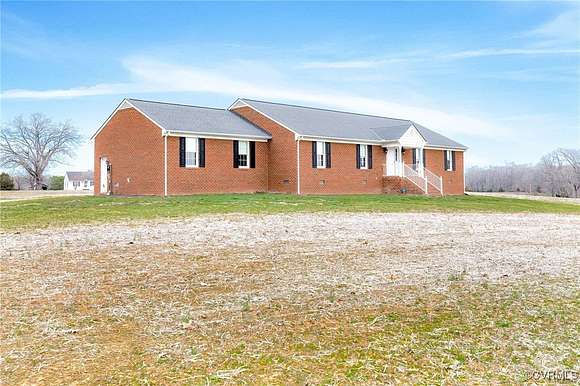 10 Acres of Land with Home for Sale in Mechanicsville, Virginia