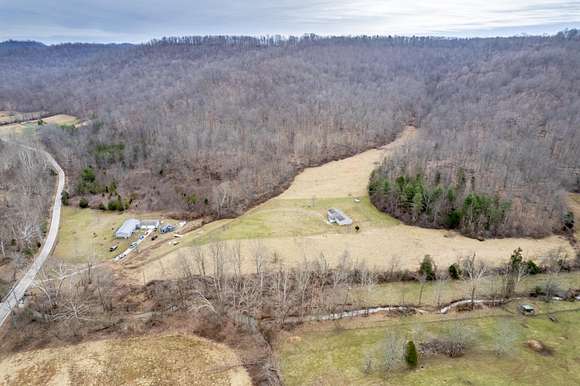 178 Acres of Recreational Land with Home for Sale in Vanceburg, Kentucky