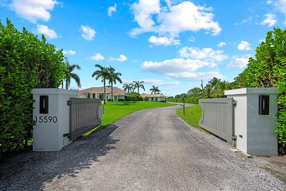 5.72 Acres of Residential Land with Home for Sale in Wellington, Florida