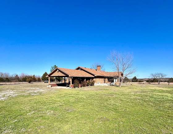 51 Acres of Land with Home for Sale in Ardmore, Oklahoma