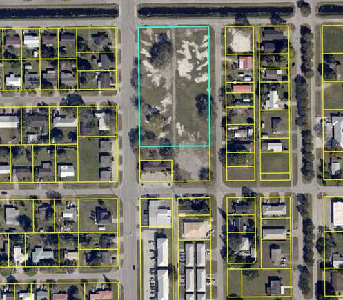 2.44 Acres of Mixed-Use Land for Sale in Clewiston, Florida