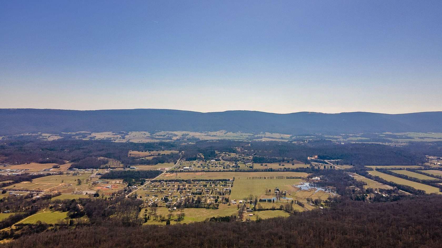 6 Acres of Residential Land for Sale in Dunlap, Tennessee