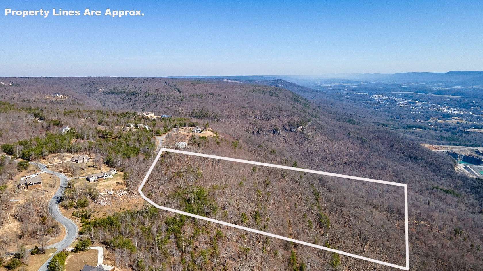 6 Acres of Residential Land for Sale in Dunlap, Tennessee