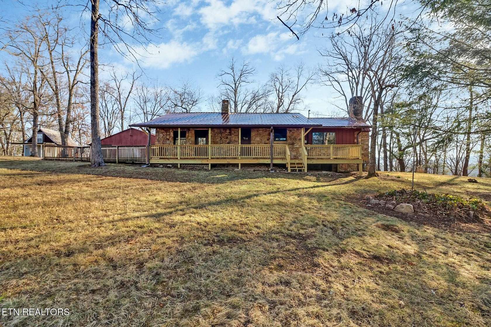 4.5 Acres of Residential Land with Home for Sale in Crossville, Tennessee