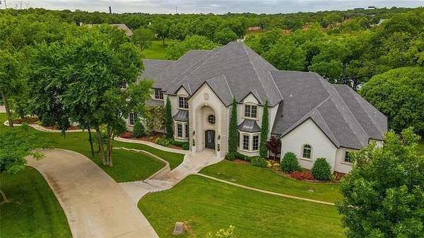 2.57 Acres of Residential Land with Home for Sale in Edmond, Oklahoma