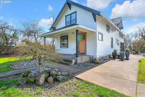 2 Acres of Residential Land with Home for Sale in Warren, Oregon