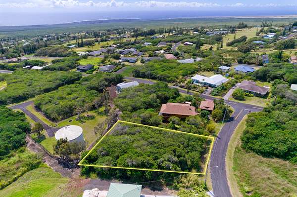 0.31 Acres of Residential Land for Sale in Nāʻālehu, Hawaii