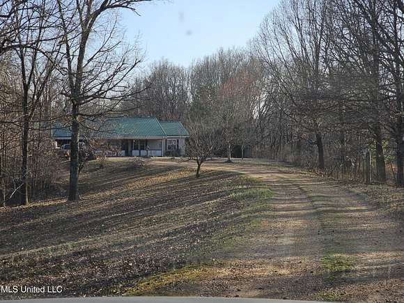 60 Acres of Agricultural Land with Home for Sale in Sarah, Mississippi