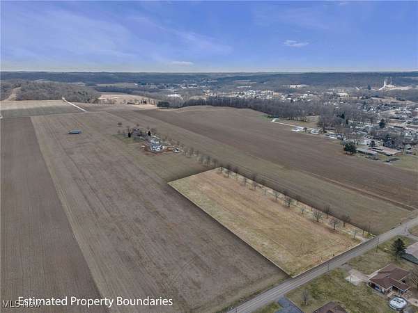 3 Acres of Residential Land for Sale in Malvern, Ohio