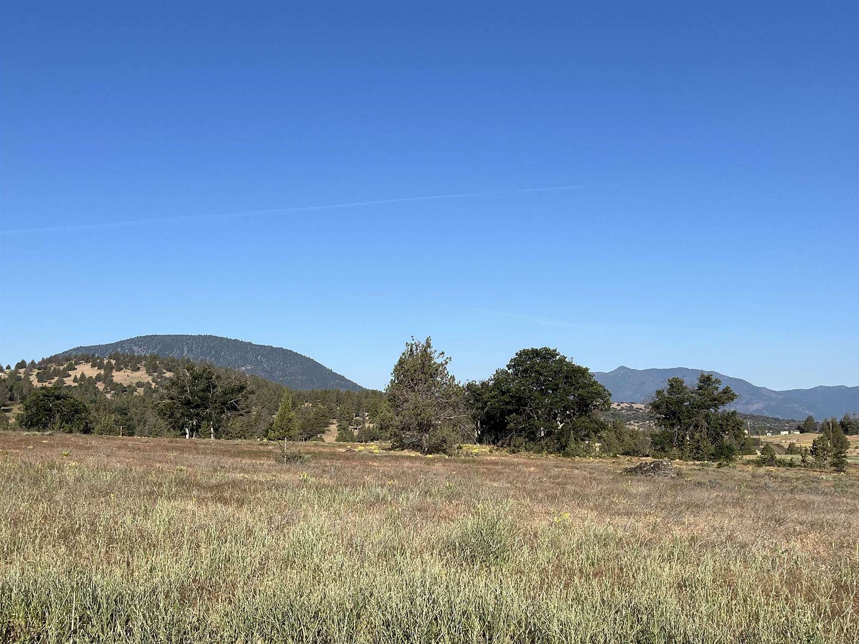 2.8 Acres of Residential Land for Sale in Montague, California