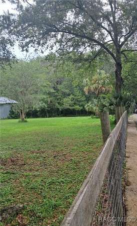 3 Acres of Land for Sale in Belleview, Florida
