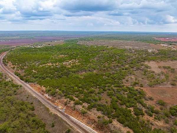 43.8 Acres of Agricultural Land for Sale in Sweetwater, Texas