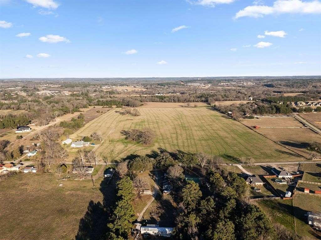 47.5 Acres of Land for Sale in Lindale, Texas