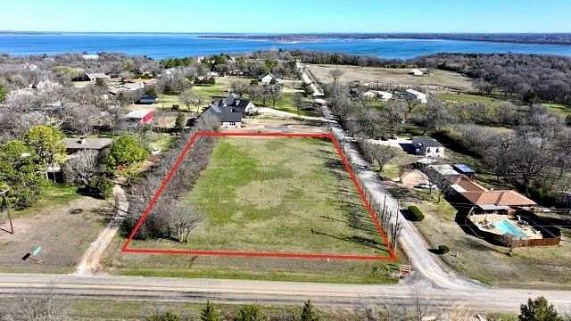 1.27 Acres of Residential Land for Sale in Denison, Texas