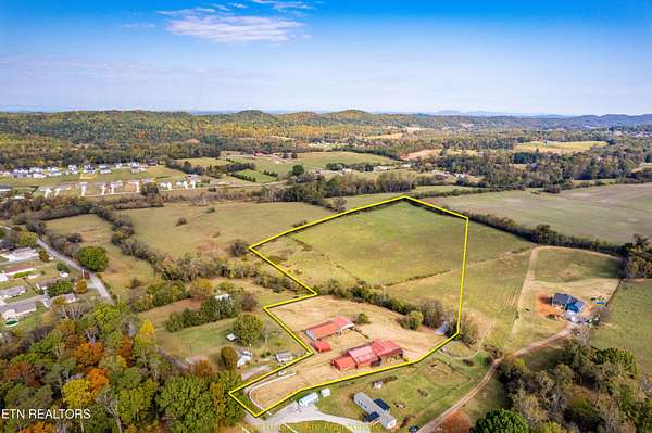 16 Acres of Agricultural Land for Sale in Maryville, Tennessee