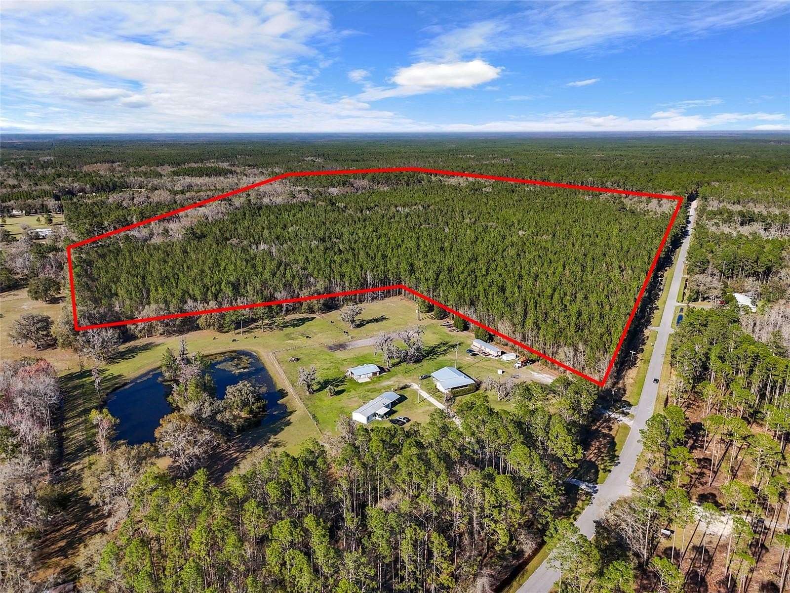 105 Acres of Recreational Land with Home for Sale in Lake City, Florida