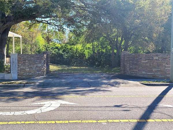 1.46 Acres of Residential Land for Sale in Tampa, Florida