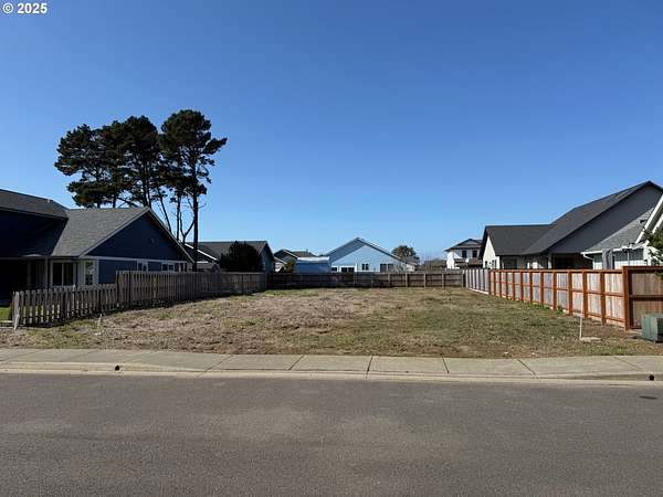 0.17 Acres of Residential Land for Sale in Bandon, Oregon