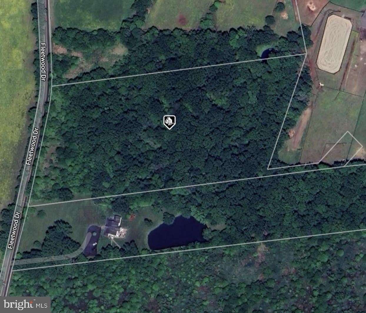 10 Acres of Residential Land for Sale in Nokesville, Virginia