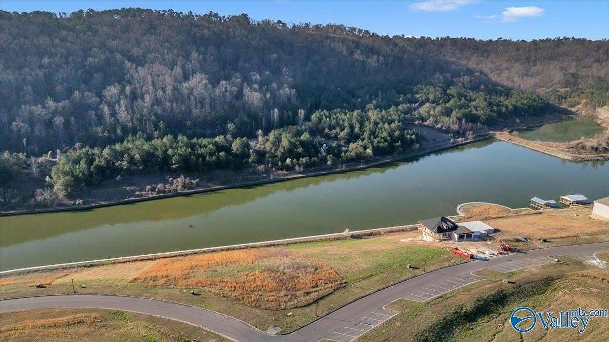 0.46 Acres of Residential Land for Sale in Guntersville, Alabama