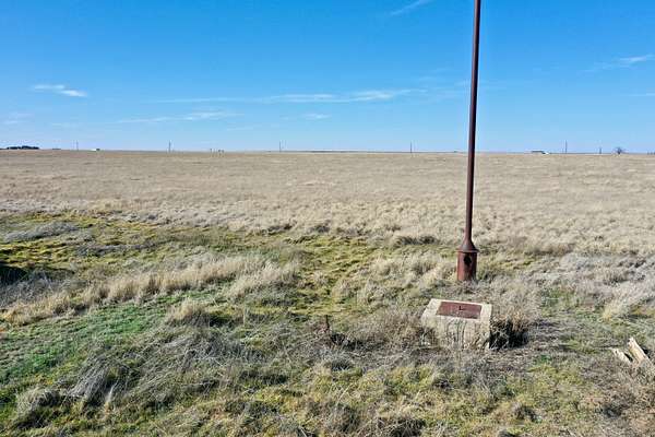 333 Acres of Recreational Land & Farm for Sale in Lockney, Texas