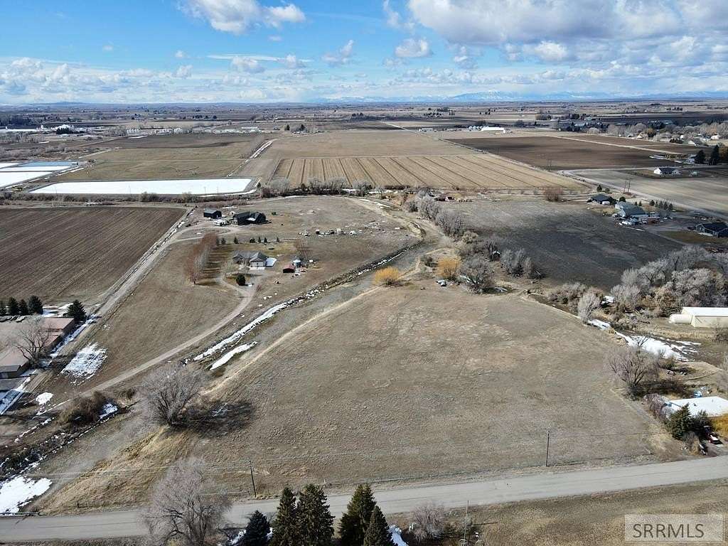 5.5 Acres of Land for Sale in Menan, Idaho