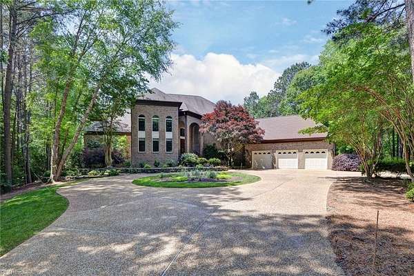 3.26 Acres of Residential Land with Home for Sale in Village of Williamsburg, Virginia