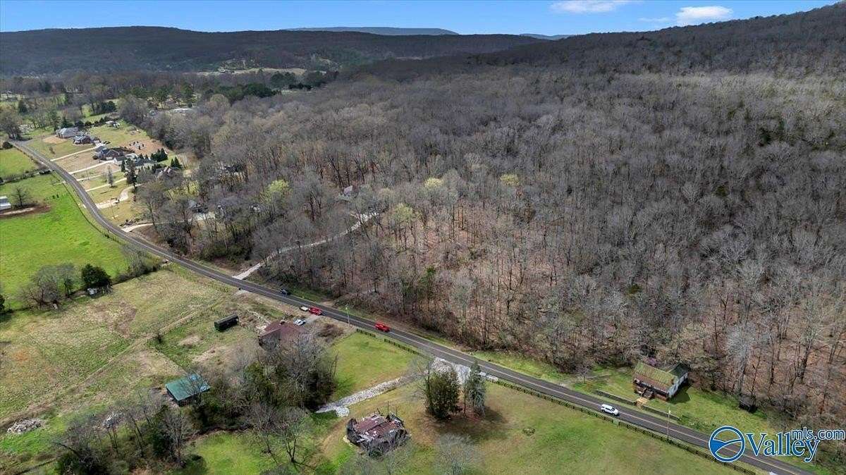5 Acres of Residential Land for Sale in New Market, Alabama
