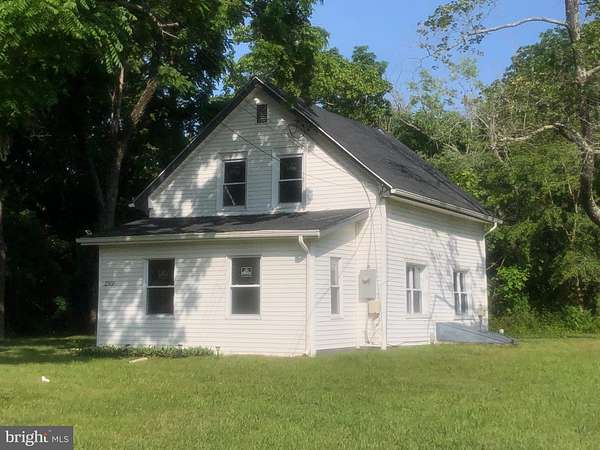 5 Acres of Residential Land with Home for Sale in Vineland, New Jersey