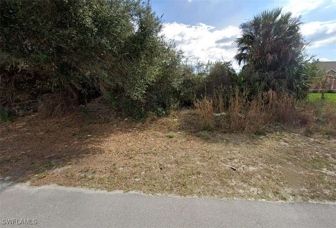 0.25 Acres of Residential Land for Sale in Lehigh Acres, Florida