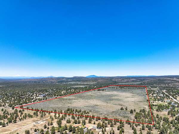 127 Acres of Land for Sale in Prineville, Oregon