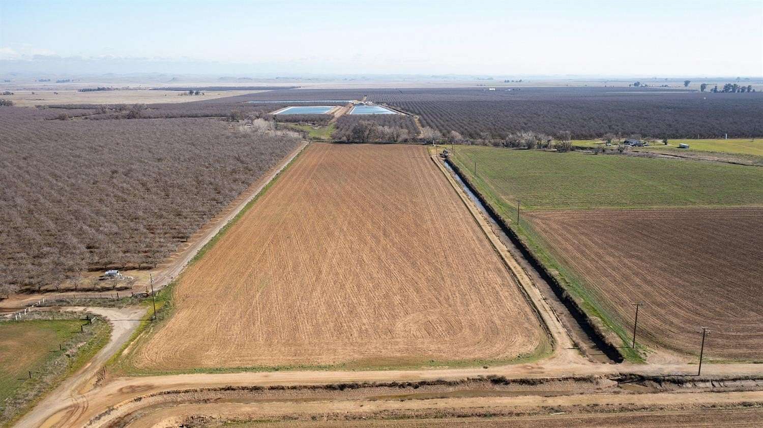 56 Acres of Land for Sale in Le Grand, California