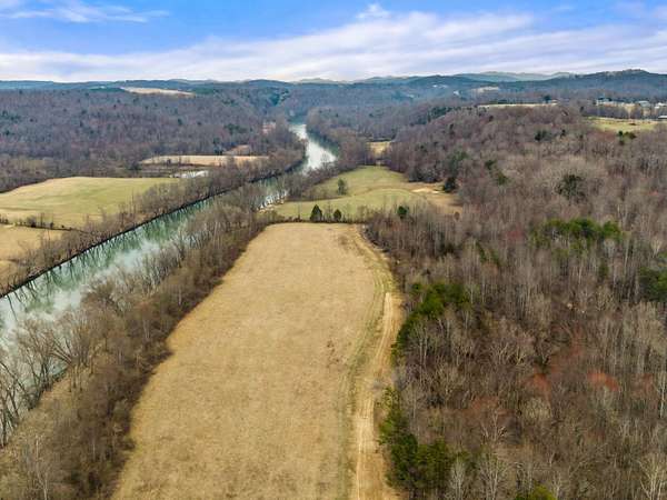 162 Acres of Improved Recreational Land for Sale in Williamsburg, Kentucky