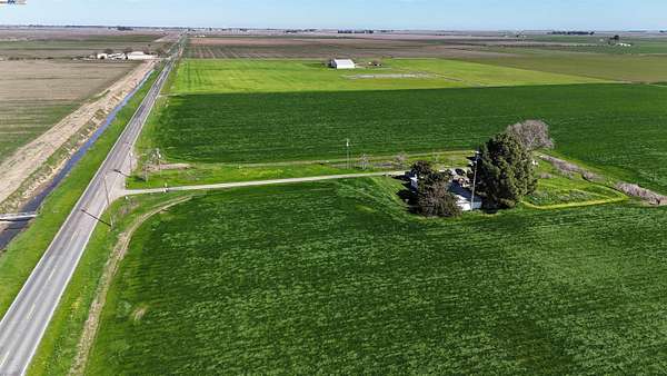 79 Acres of Agricultural Land with Home for Sale in Dixon, California