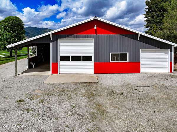 14.5 Acres of Land with Home for Sale in Medimont, Idaho