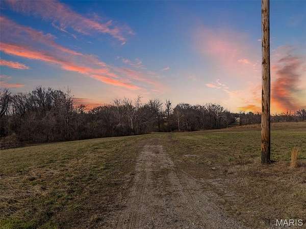 6.65 Acres of Land for Sale in O'Fallon, Illinois