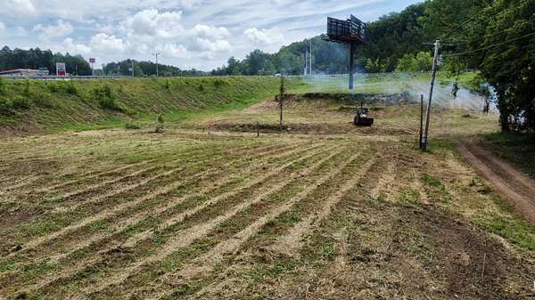 1 Acre of Land for Sale in Van Buren, Missouri