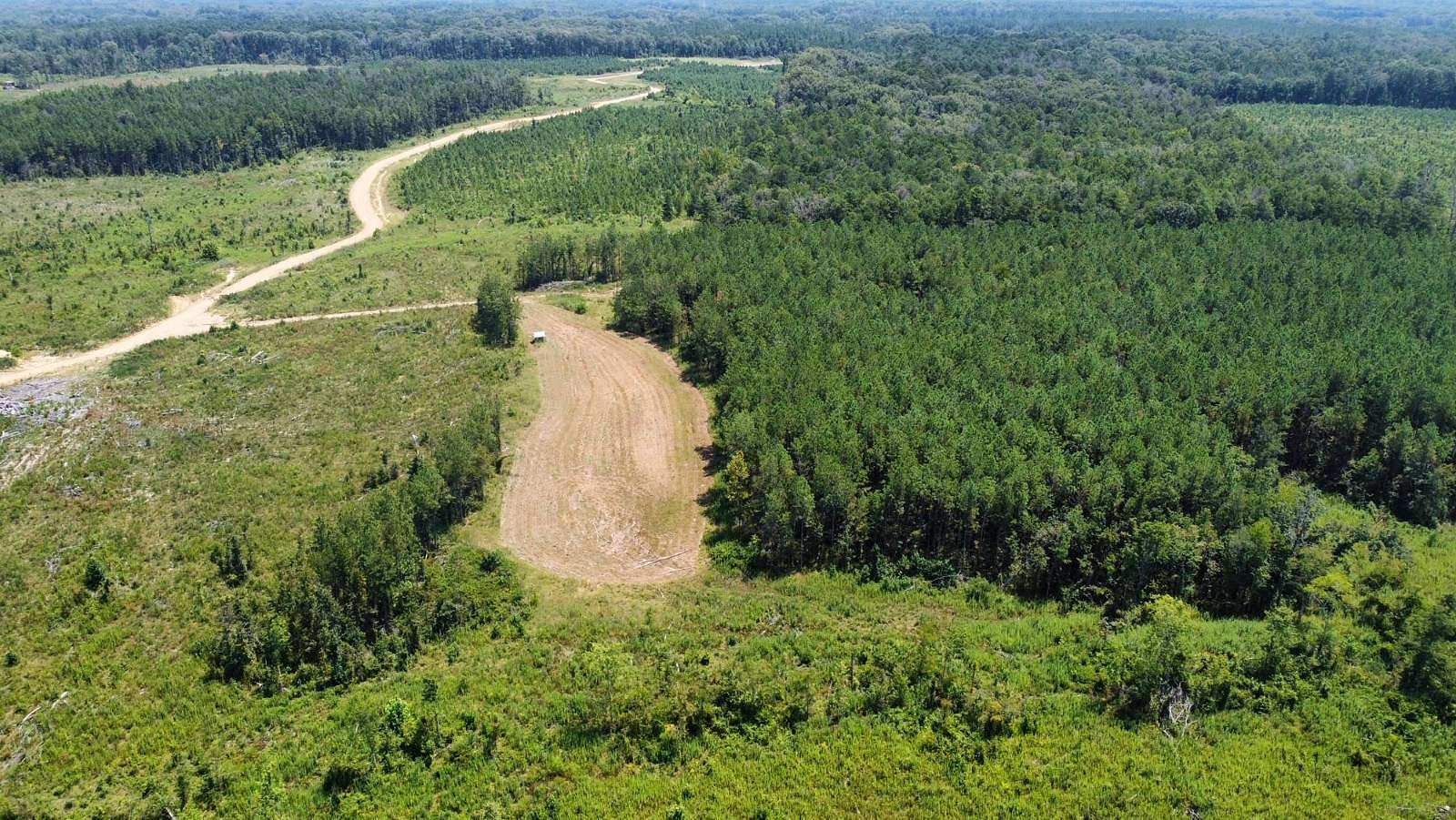 400 Acres of Recreational Land for Sale in Brandon, Mississippi