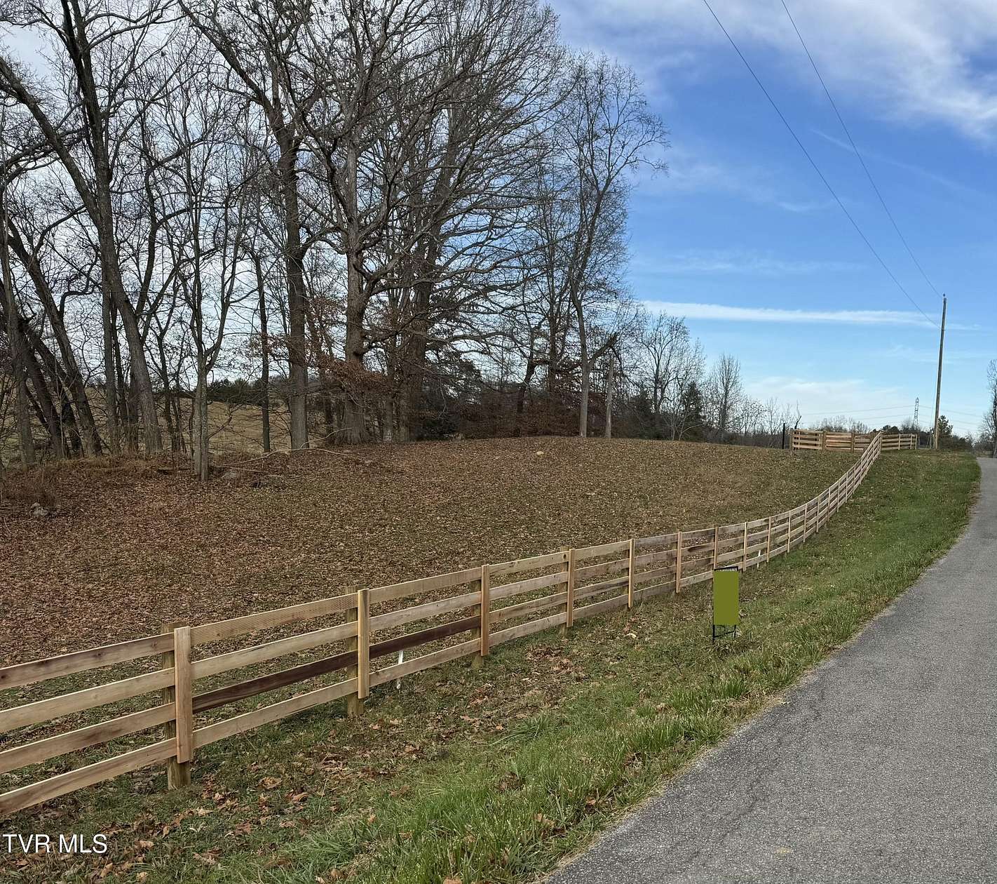 16 Acres of Land for Sale in Jonesborough, Tennessee