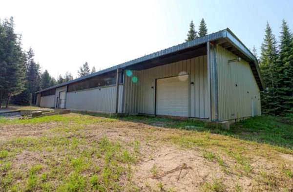 14 Acres of Land for Sale in Newport, Washington